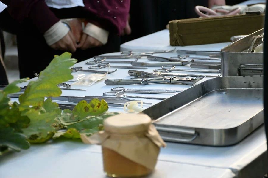 120 школьников Орла познакомились с полевым бытом партизан 120 школьников Орла познакомились с полевым бытом партизан
