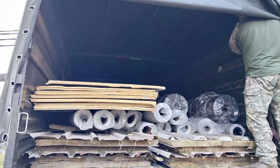 Из Орла на донецкое направление отправили продукты и стройматериалы Из Орла на донецкое направление отправили продукты и стройматериалы