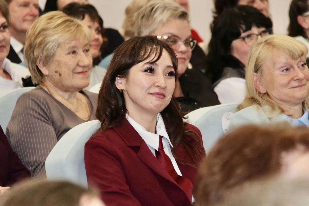 В Орле чествовали лучших педагогов 2026 года В Орле чествовали лучших педагогов 2026 года