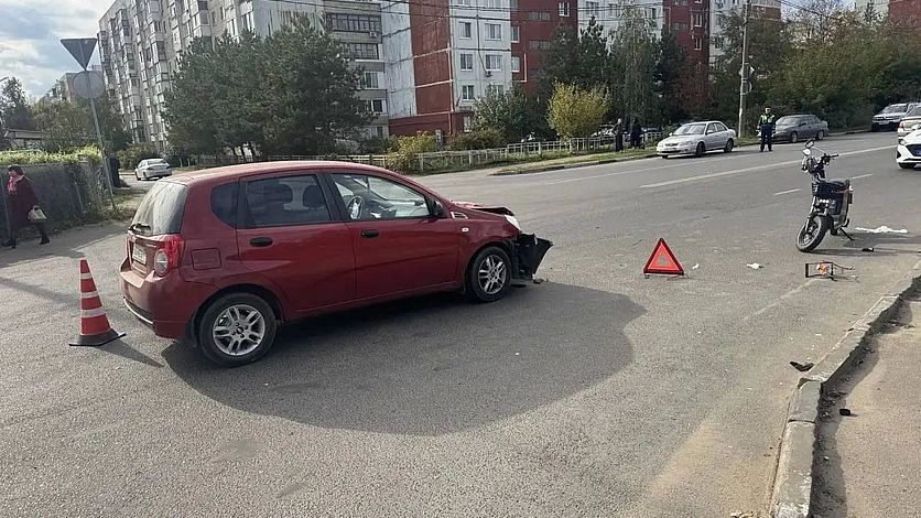 В Орле велосипедист попал под колеса автомобиля