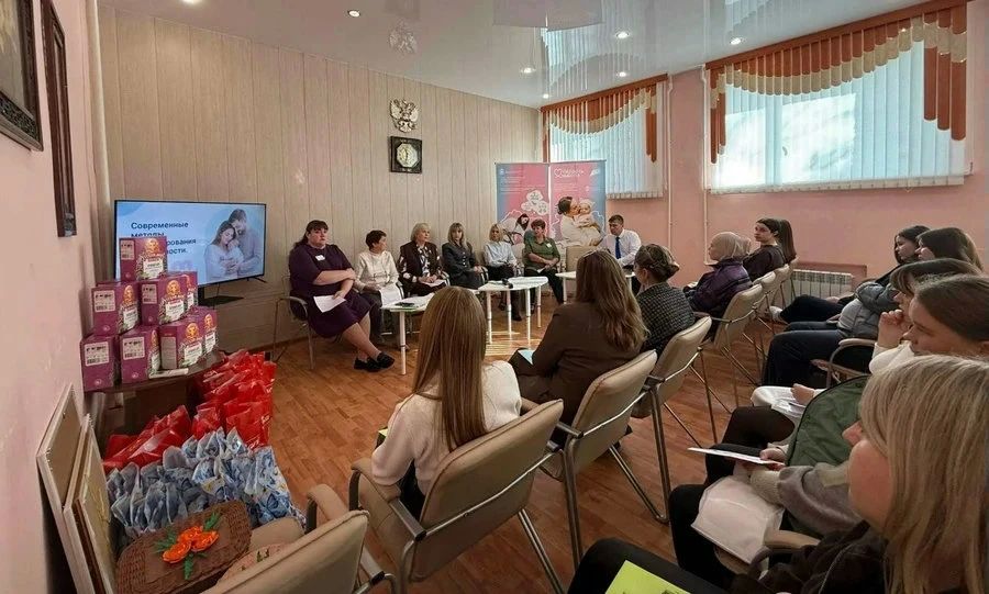 Валерия Клычкова пообщалась с будущими мамами из Мценска Валерия Клычкова пообщалась с будущими мамами из Мценска