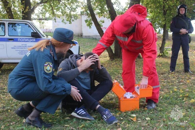В Орле экстренные службы отработали алгоритм действий по ликвидации крупной ЧС В Орле экстренные службы отработали алгоритм действий по ликвидации крупной ЧС