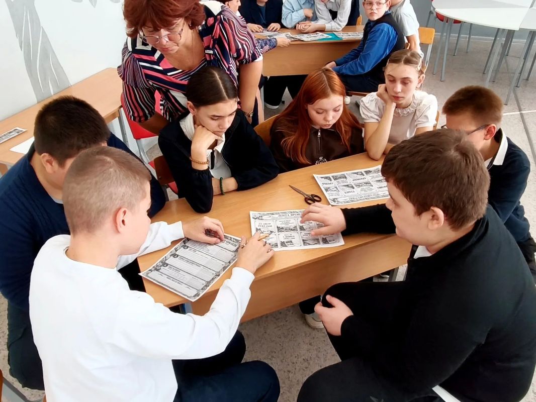 Кадеты Моховицкой школы изучили истоки отечественного правосудия и страницы воинской славы Кадеты Моховицкой школы изучили истоки отечественного правосудия и страницы воинской славы