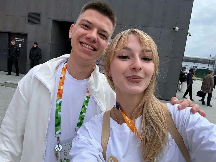 Орловская делегация на Международном фестивале молодежи признана одной из самых ярких и креативных Орловская делегация на Международном фестивале молодежи признана одной из самых ярких и креативных