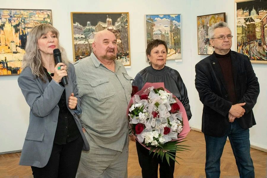 «Цветные города Ольги Душечкиной» можно увидеть в Орловском музее изобразительных искусств «Цветные города Ольги Душечкиной» можно увидеть в Орловском музее изобразительных искусств