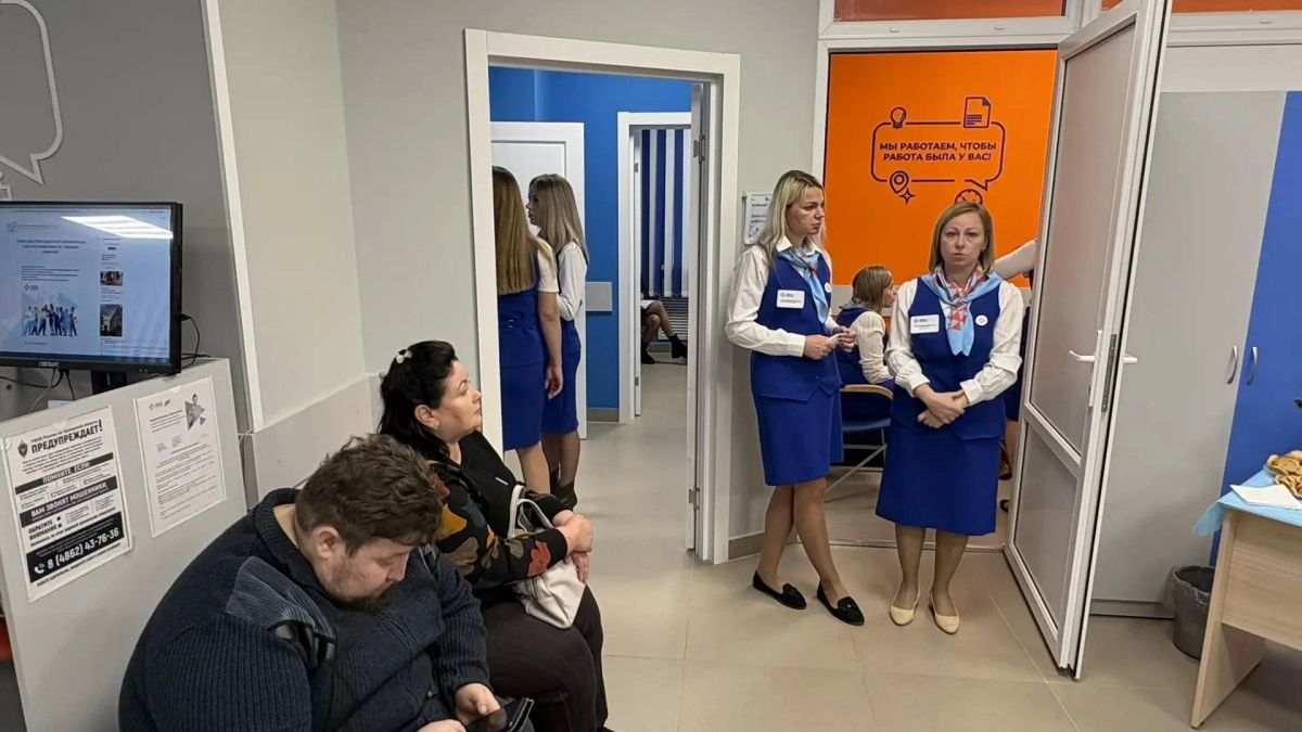 В кадровом центре «Работа России» в Орле прямо сейчас проходит ярмарка вакансий, приуроченная ко Дню работников пищевой промышленности В кадровом центре «Работа России» в Орле прямо сейчас проходит ярмарка вакансий, приуроченная ко Дню работников пищевой промышленности