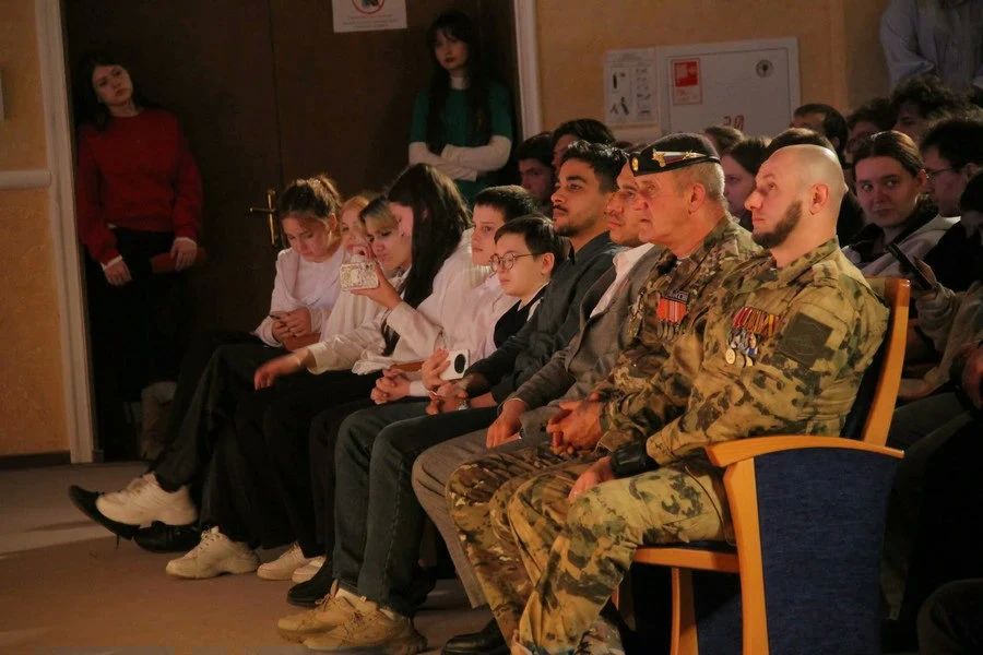 Орловские артисты исполнили лучшие творческие номера для ветеранов СВО и их семей Орловские артисты исполнили лучшие творческие номера для ветеранов СВО и их семей