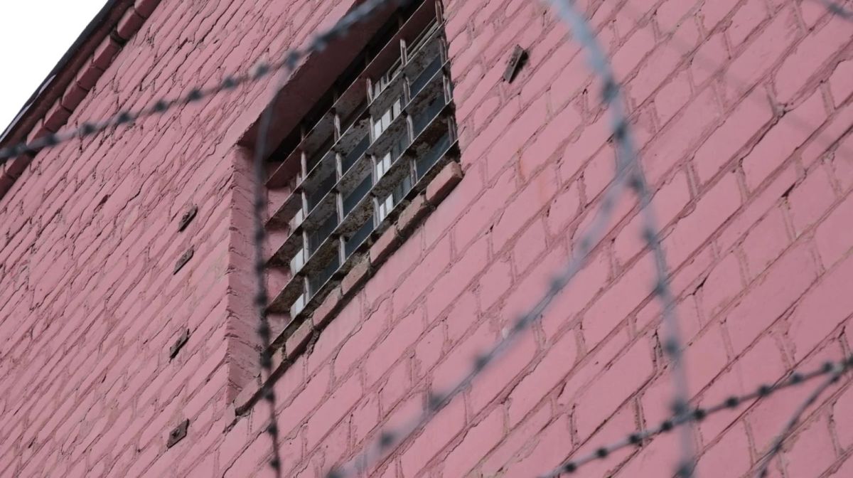 Орловчанина приговорили к 10 месяцам колонии за удар полицейского по лицу