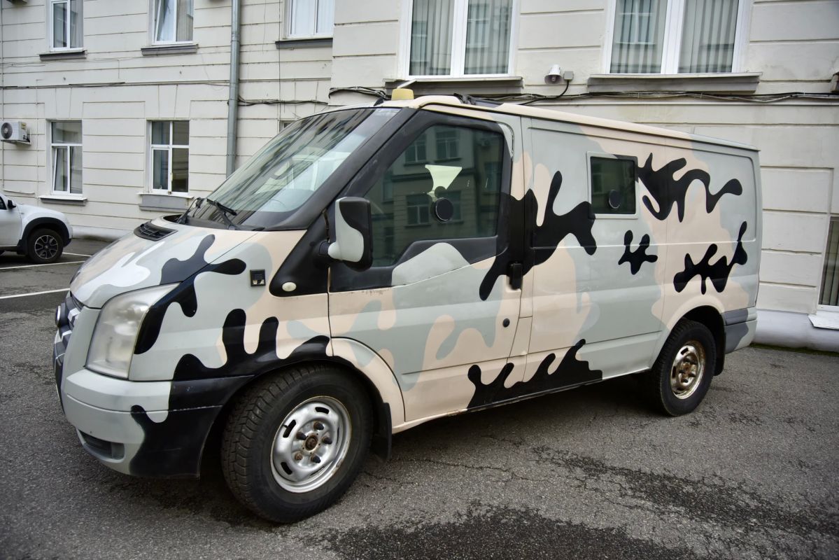 Орловчане передали на фронт бронированный автомобиль