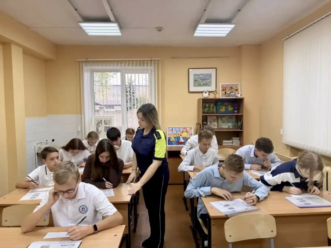 В Орле подвели итоги городской олимпиады «Знатоки ПДД» В Орле подвели итоги городской олимпиады «Знатоки ПДД»