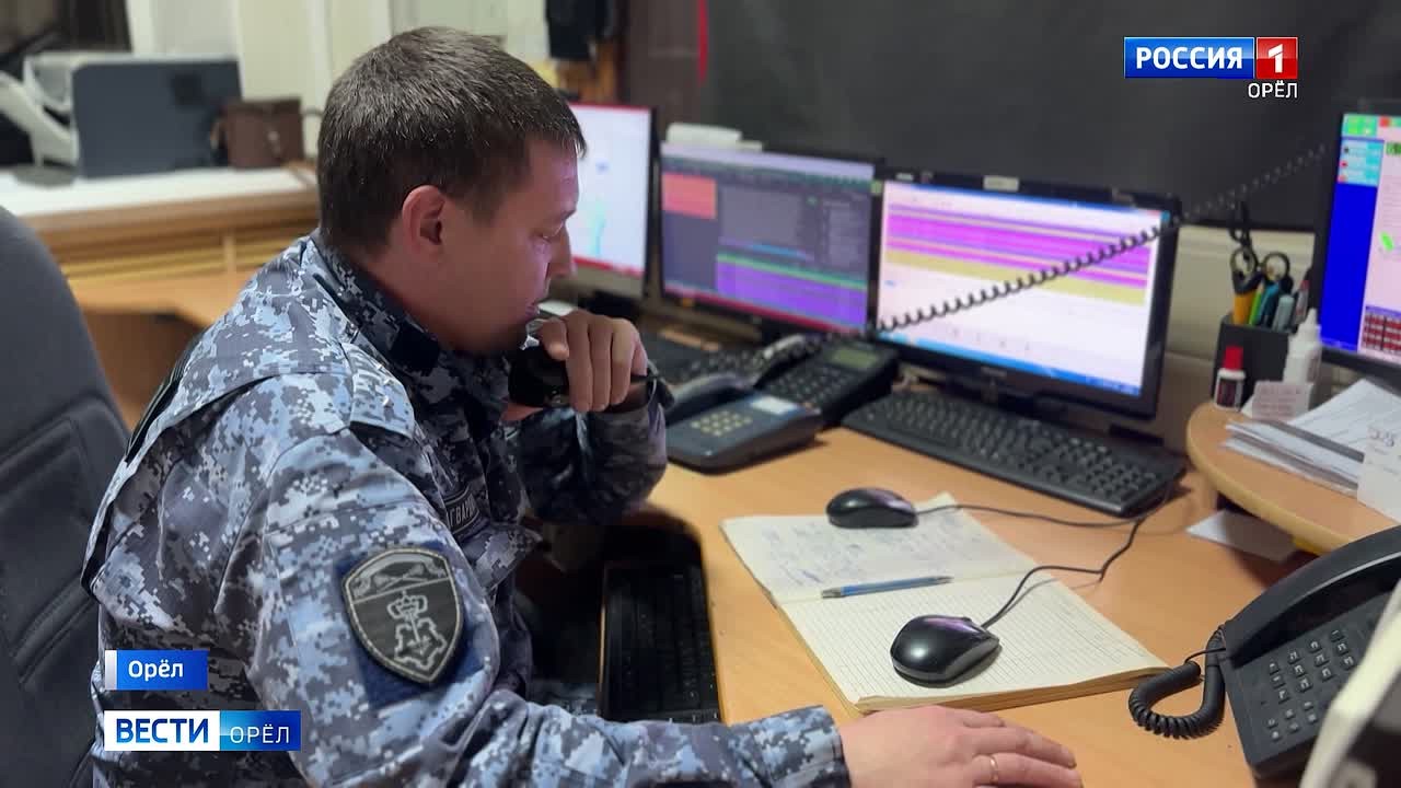 Орловские сотрудники вневедомственной охраны отмечают профессиональный праздник