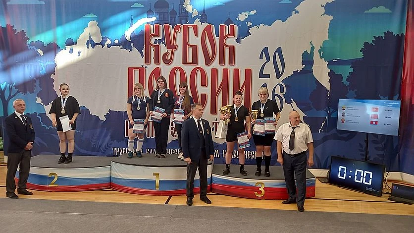 Орловские пауэрлифтеры блеснули на Кубке России в Ельце