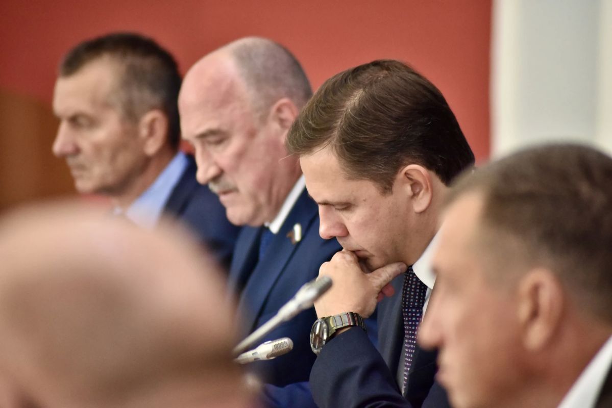 Андрей Клычков: Проект закона о бюджете на следующий год принят сегодня в первом чтении на заседании областного Совета народных депутатов Андрей Клычков: Проект закона о бюджете на следующий год принят сегодня в первом чтении на заседании областного Совета народных депутатов